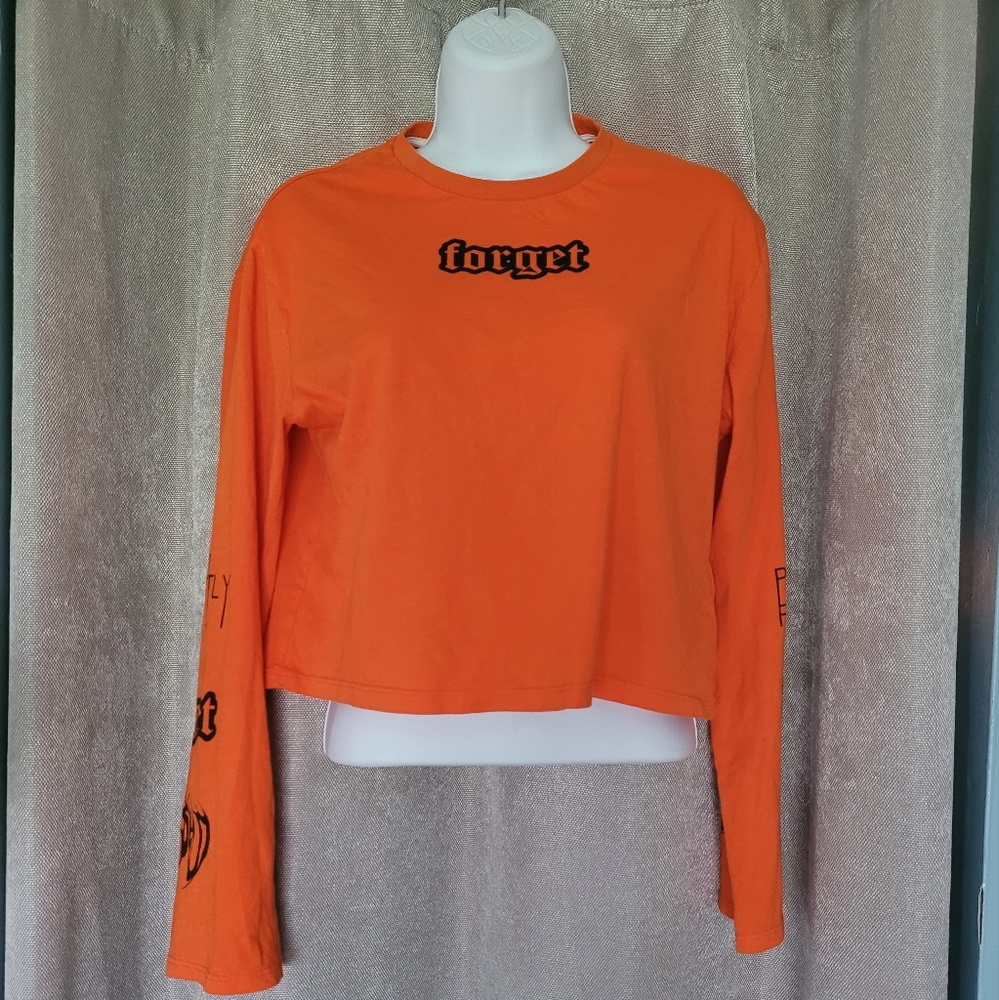 ⭐️Divided Long Sleeve Shirt⭐️